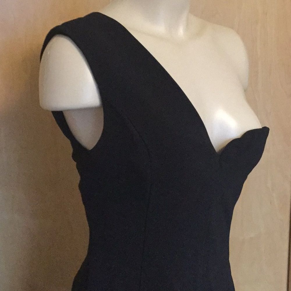 One Shoulder A-line Dress with Asymmetric Hem - Picture 3 of 7